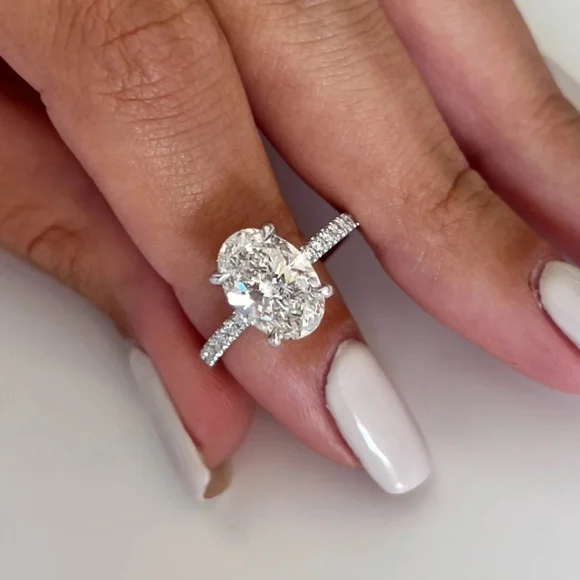 New 3ct IGI Certified Lab Grown Diamond Ring, 14K White Gold. - Picture 4 of 13